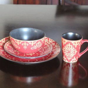 Pfaltzgraff Vintage Everyday Red Scroll Dinnerware - 4 Piece Set